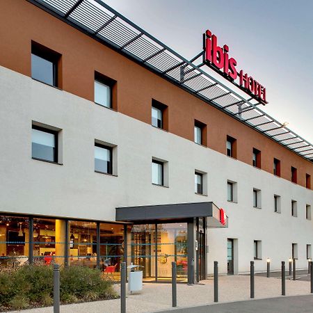 Ibis Montceau Les Mines Hotel Exterior foto